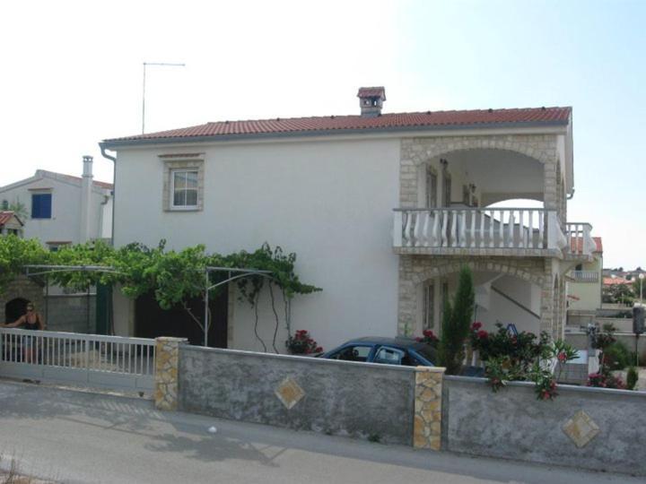 Apartmani Stjepan Veselko Вир Экстерьер фото